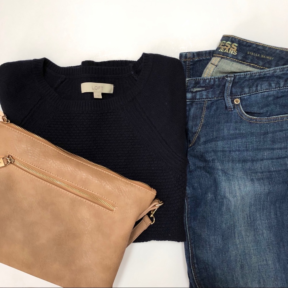 LOFT women’s navy sweater sz S